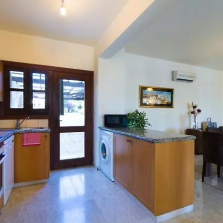 Villa Rent A Luxury Villa In Cyprus Close To The Beach, Paphos Villa 1165