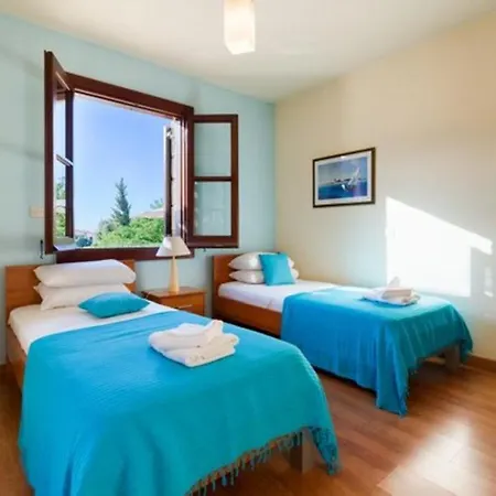 Villa Rent A Luxury Villa In Cyprus Close To The Beach, Paphos Villa 1165 Kouklia